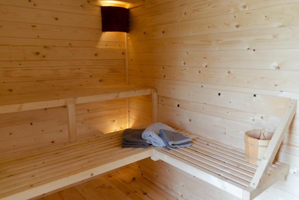 La Cabane Du Cerf Et Son Sauna Attre Exterior foto